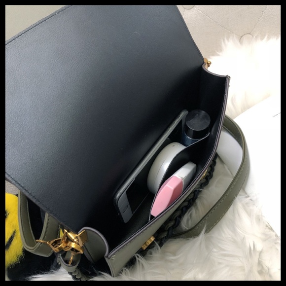 NEW CANNES Crossbody - Picture 4 of 6